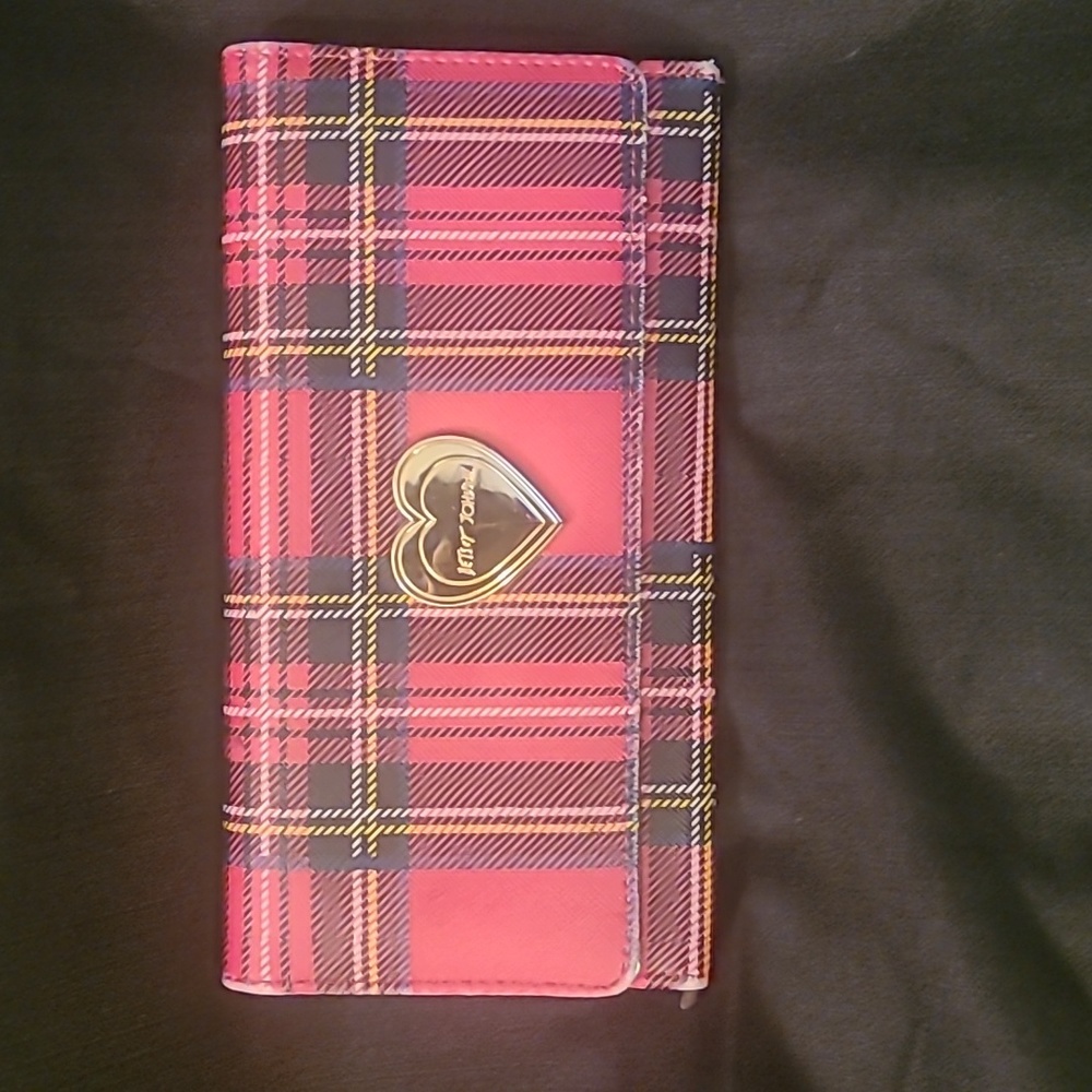 Cute Betsey Johnson wallet